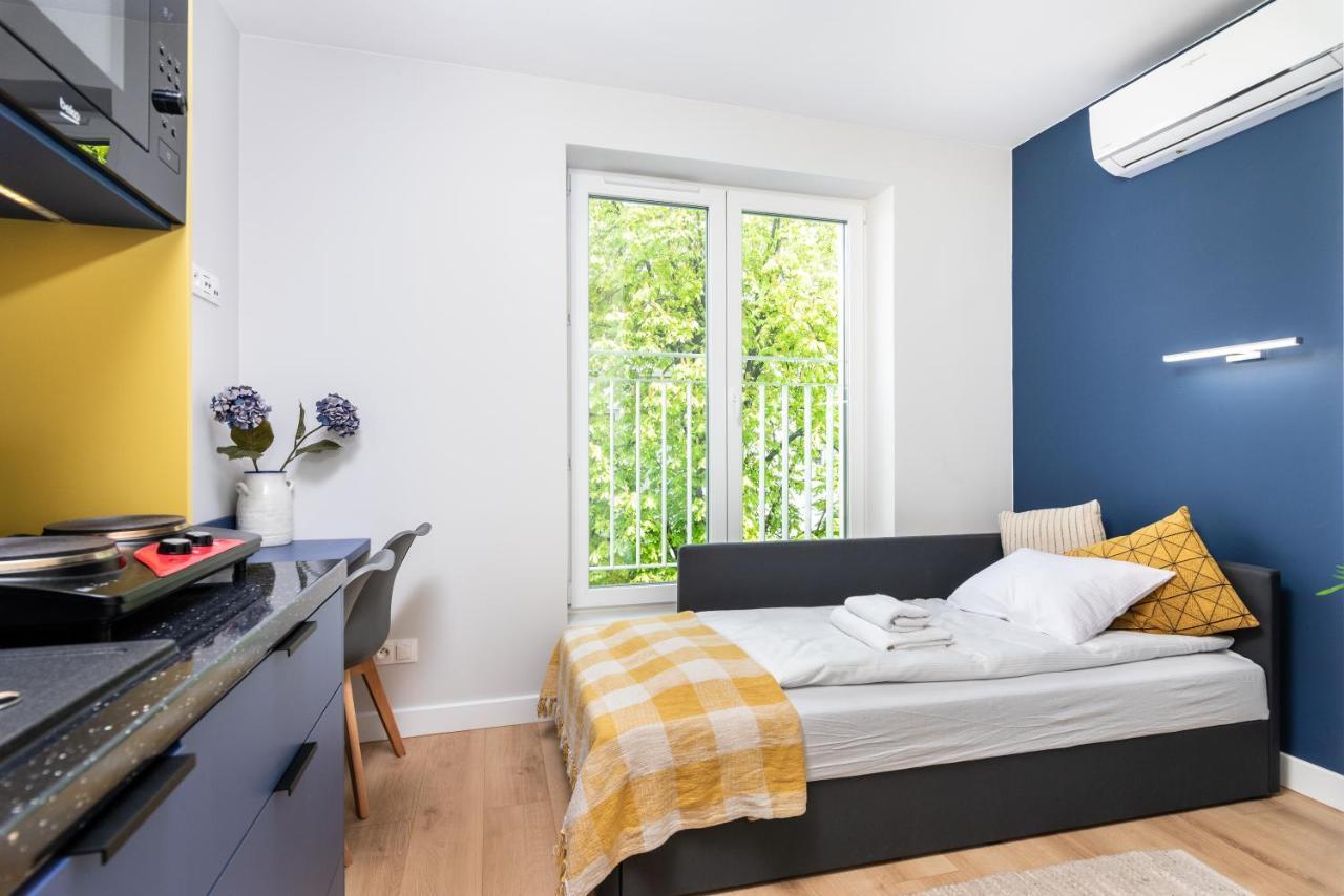 Smart Apartments - Old Town & Main Train Station - By Upstairs Krakow Dış mekan fotoğraf