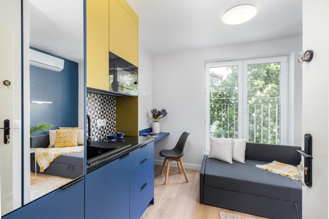 Smart Apartments - Old Town & Main Train Station - By Upstairs Krakow Dış mekan fotoğraf