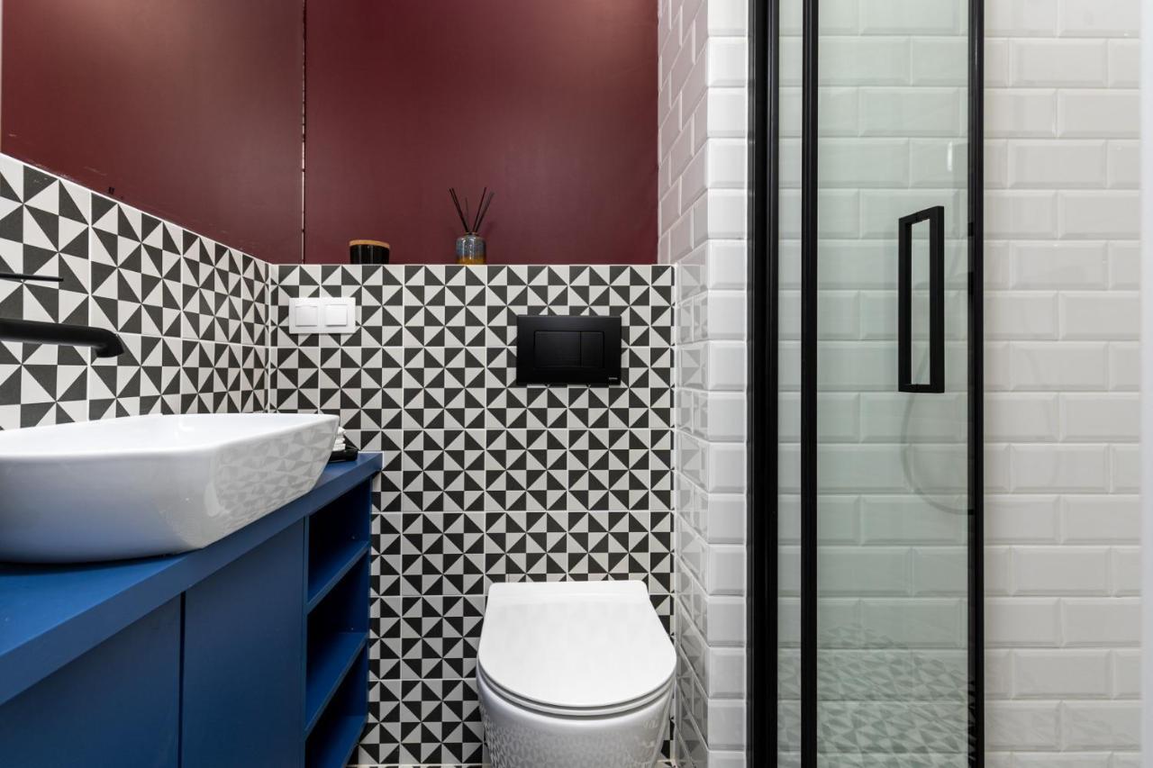 Smart Apartments - Old Town & Main Train Station - By Upstairs Krakow Dış mekan fotoğraf