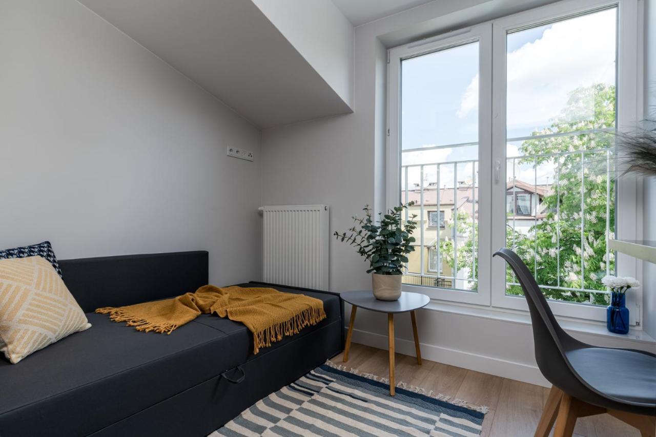 Smart Apartments - Old Town & Main Train Station - By Upstairs Krakow Dış mekan fotoğraf